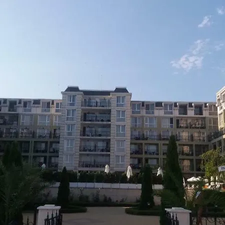 דירה Апартамент С Една Спалня В Поморие Резорт פומורי